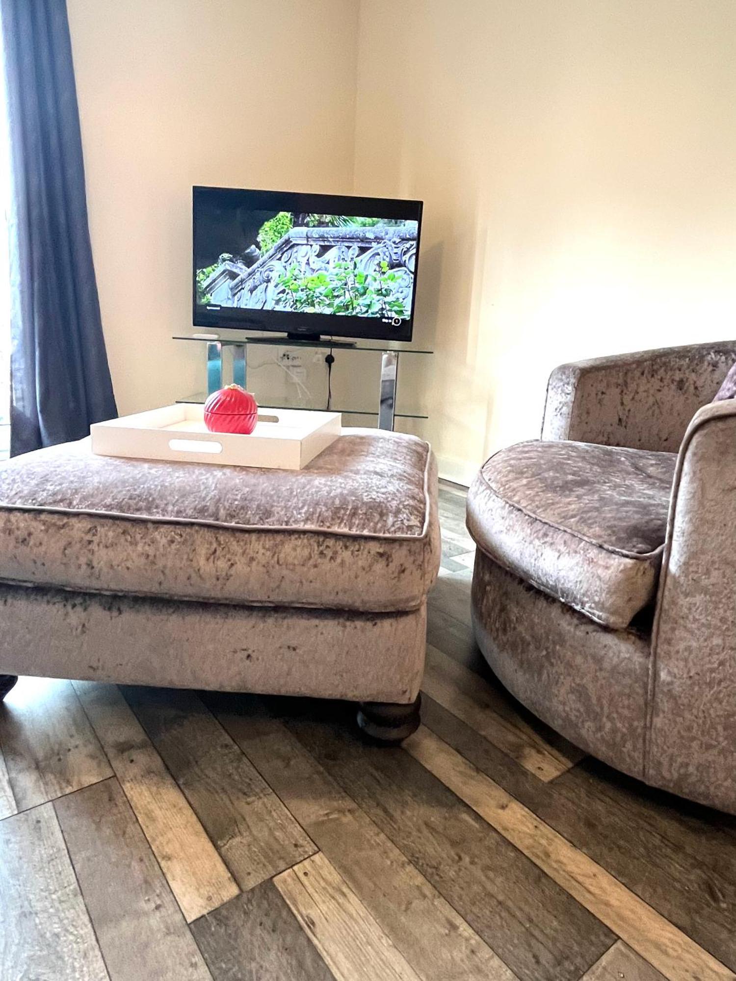 Spacious Two Bedrooms Apartment For Business And Holiday Портцмаус Экстерьер фото